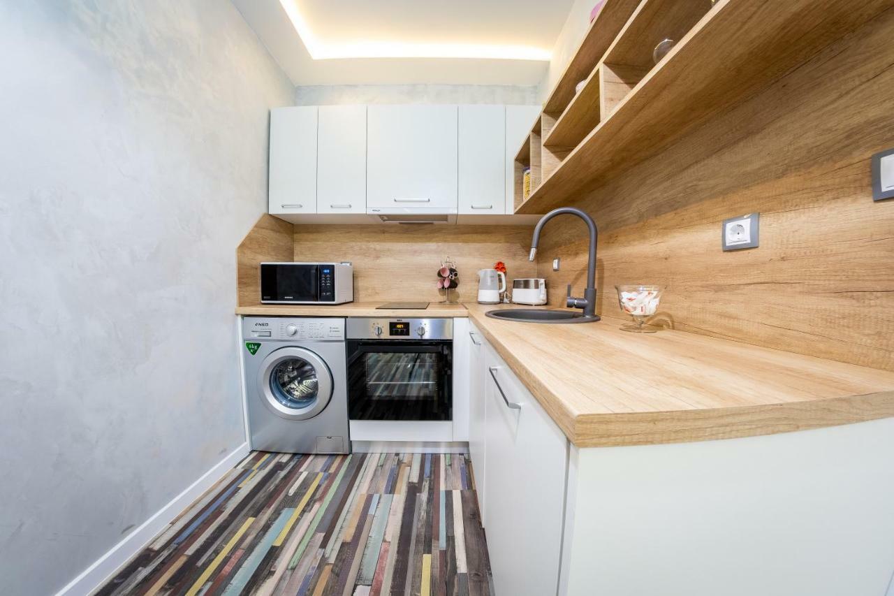 Sofia Colour Life Apartment -No Window Apartment Экстерьер фото